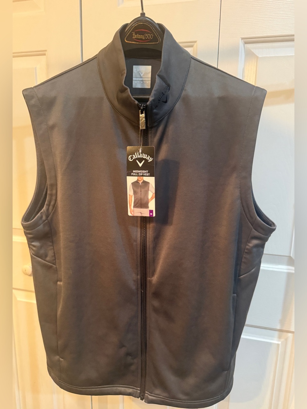 NWT Callaway ~ Men’s Golf Full Zip Vest ~ Asphalt Gray ~ Medium